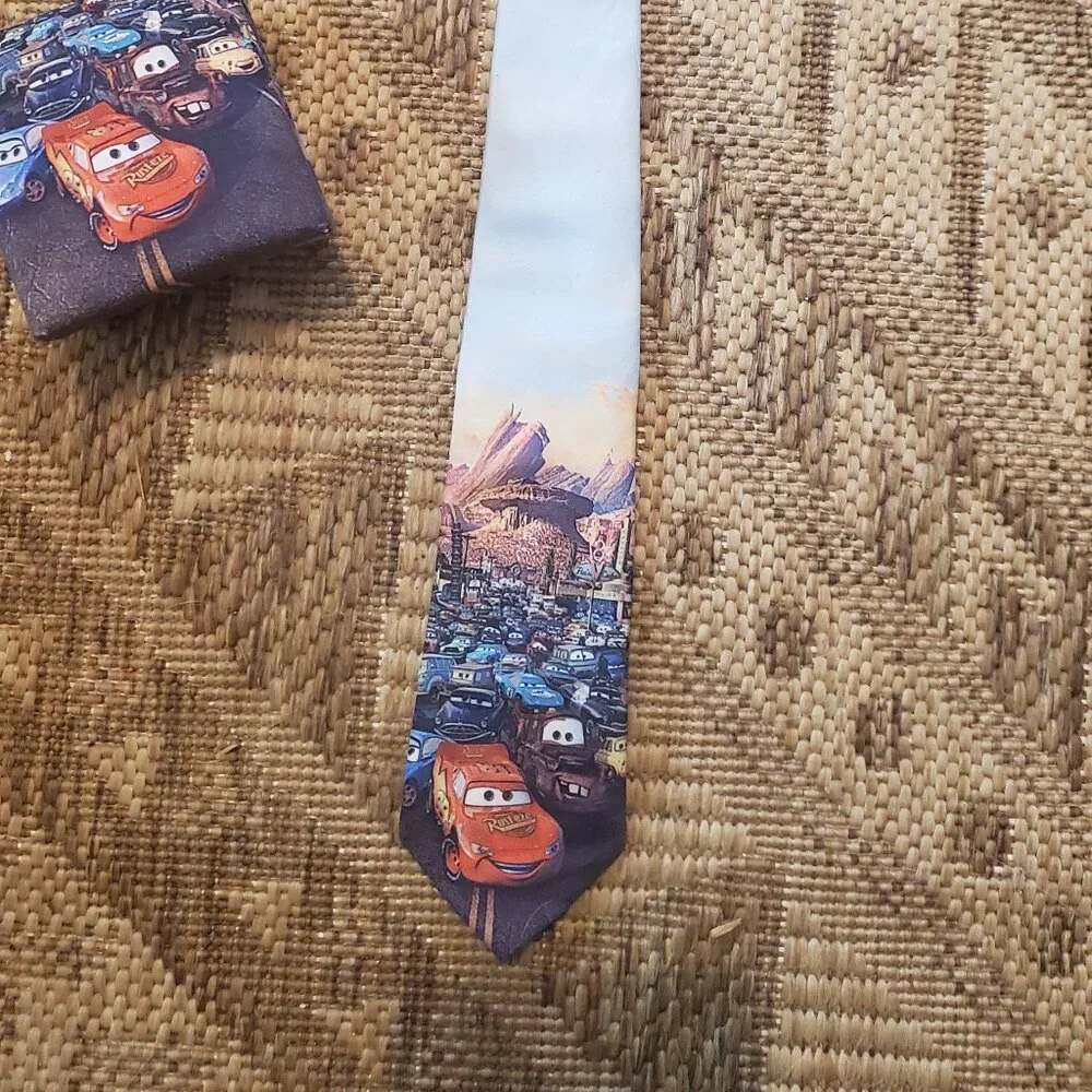 Boys Disney tie Cars 4-7